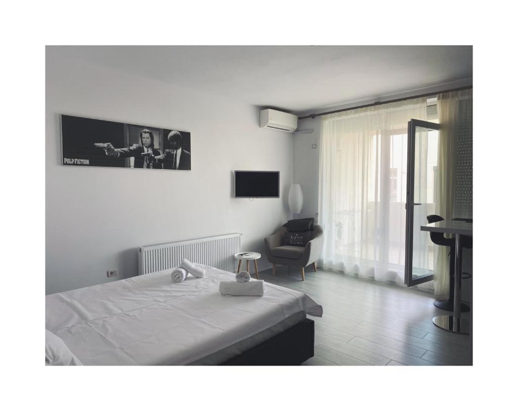 Miramar Studio Apartment Navodari Exterior photo